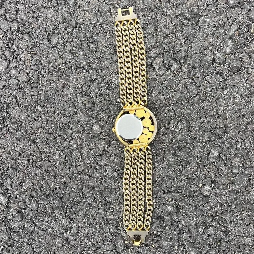 QUARTEX gold tone
